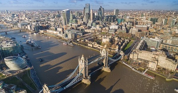 london_tower_bridge-cropped.jpg