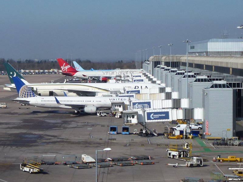 manchester_airport_resized.jpg