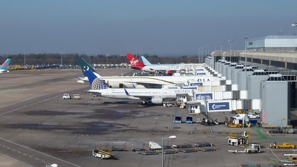 manchester_airport_resized.jpg