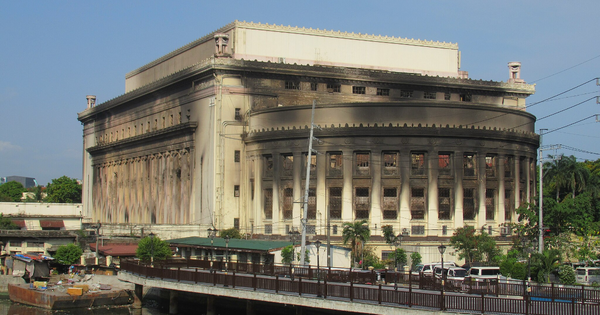 manila_central_post_office_fire_03-fotor-2023070516543.png