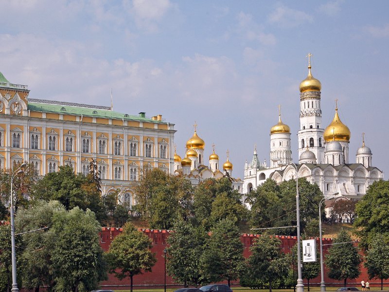 moscow_kremlin_resized.jpg