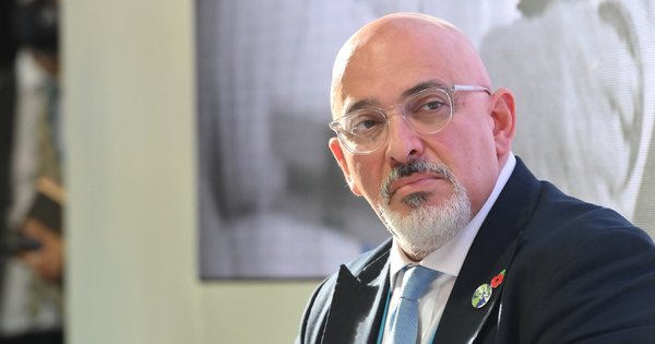 nadhim_zahawi_(cop26_2067)_(51657269229)_(1).jpg