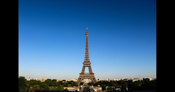 new_eiffel_pic_1.jpg