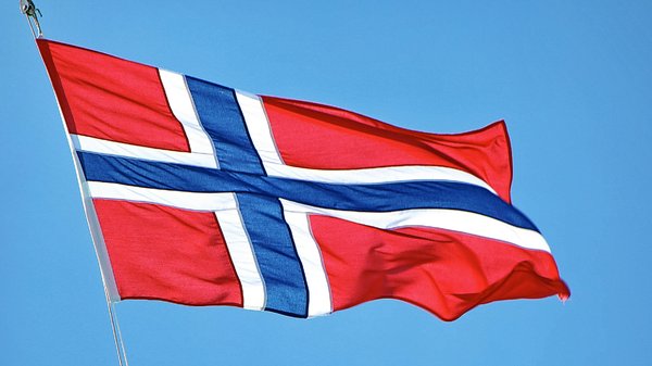 norwegian_flag_resized.jpg