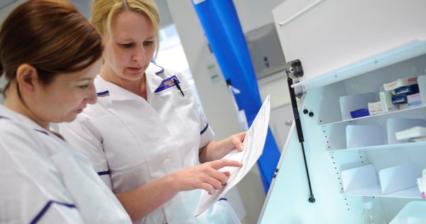 nurses_eu.jpg