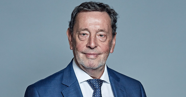 official_portrait_of_lord_blunkett_crop_1.png