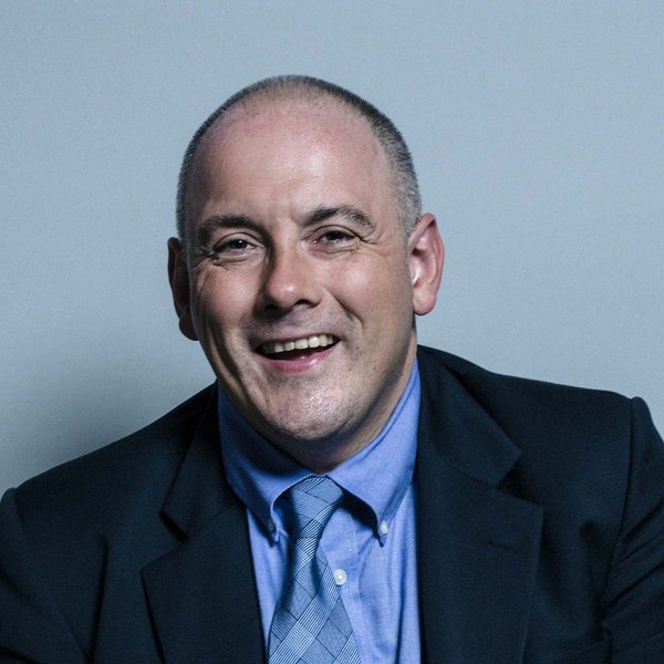 official_portrait_of_robert_halfon.jpg