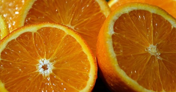 oranges-cropped.jpg