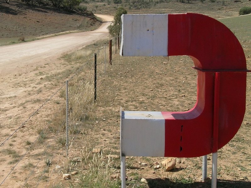 orroroo,_magnetic_hill_resized_and_flipped.jpg