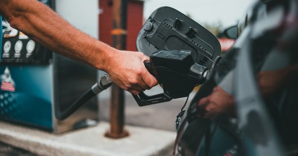 petrol_pump.jpg