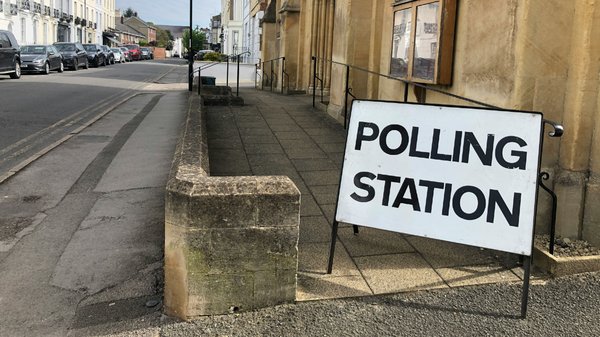 polling_station_sign_resized.jpg