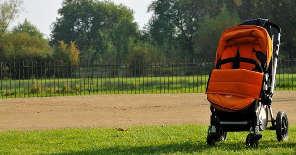 pram-child-poverty-03122019.jpg