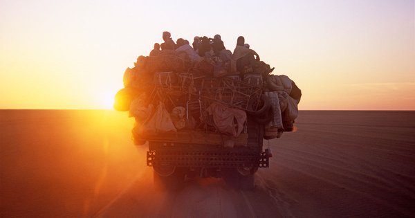 pull-factor-refugees-travel-ft.jpg
