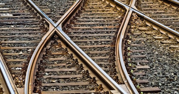 railway_tracks.jpg