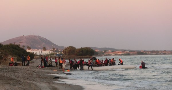 ff-wp-files/2015/09/refugeesgreece.jpg