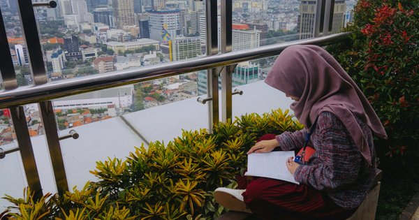 satria-sp-uompyll_uai-unsplash_1.jpg