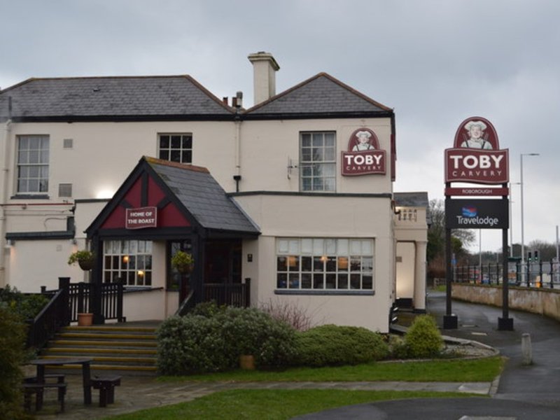 toby_carvery_-_geograph.org.uk_-_5444646_1.jpg
