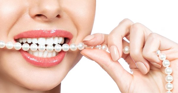 tooth_necklace_pic.jpg