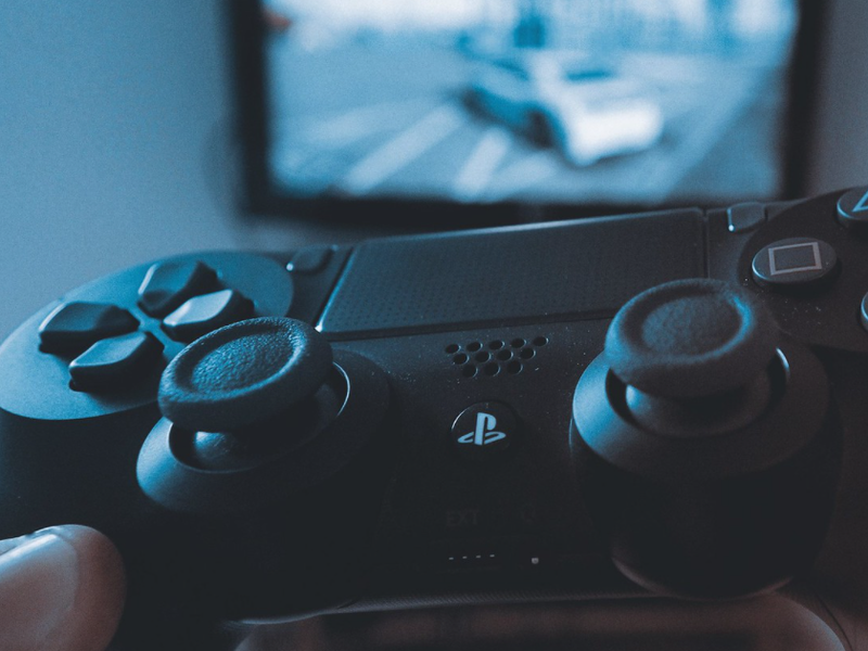 video_game_console.png