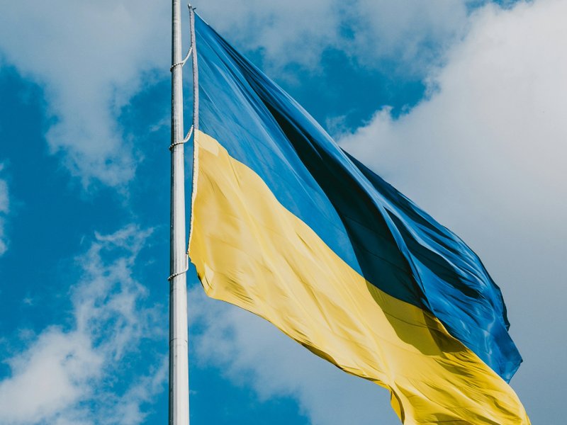 A picture of the Ukrainian flag