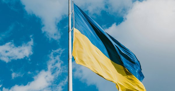 A picture of the Ukrainian flag