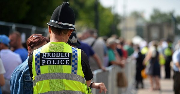 welsh_police_cropped.jpg