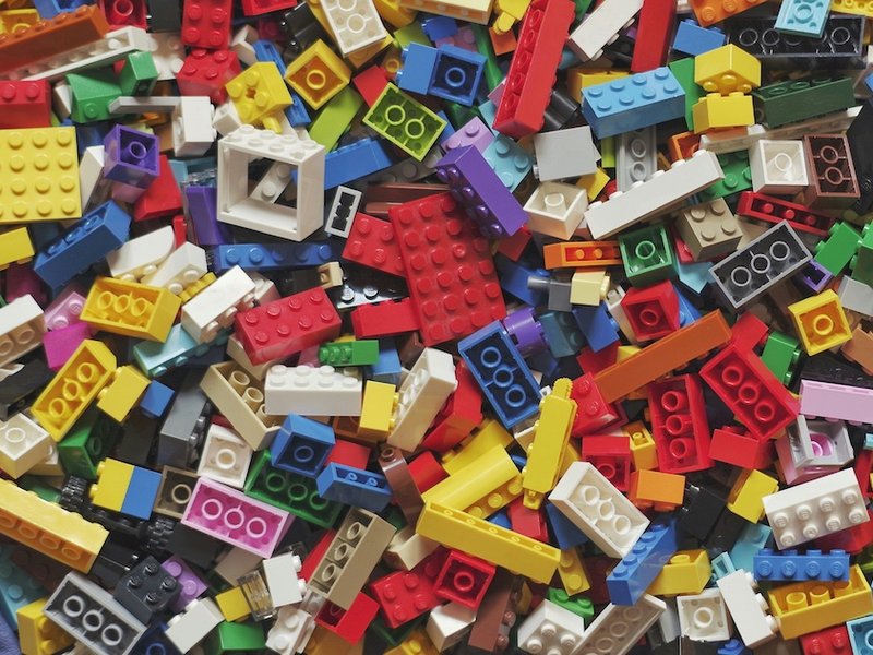 A pile of Lego pieces